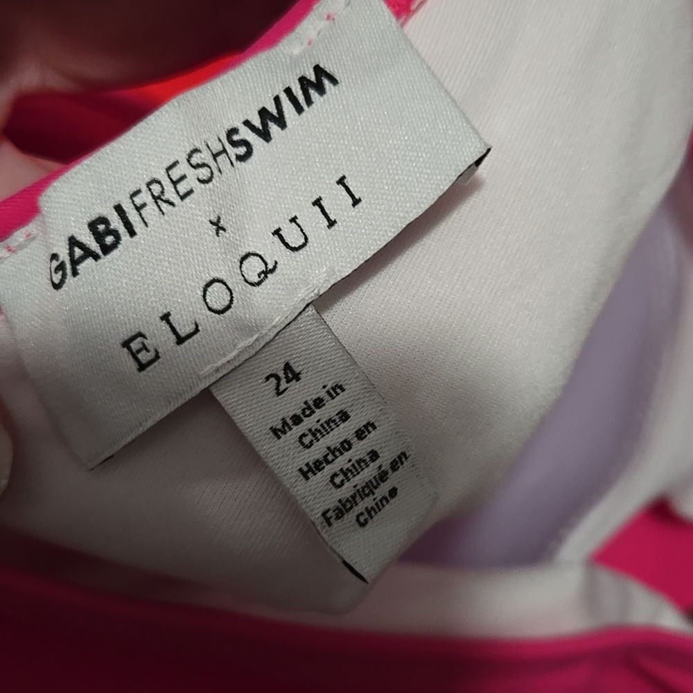 Gabi Fresh X Eloquii One Shoulder Swimsuit Size 24 - Picture 6 of 6